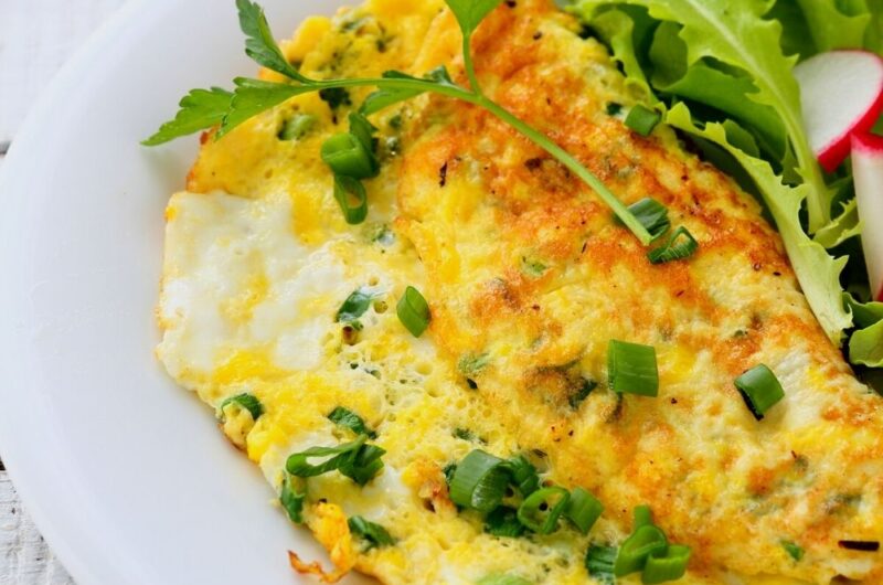 Cheddar cheese with bacon and chive keto omelette